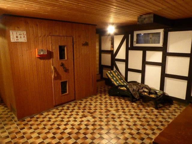 Prodej domu 190 m², pozemek 1.462 m², Düren, Severní Porýní-Vestfálsko Prodej domu 190 m², pozemek 1.462 m², Düren, Severní Porýní-Vestfálsko