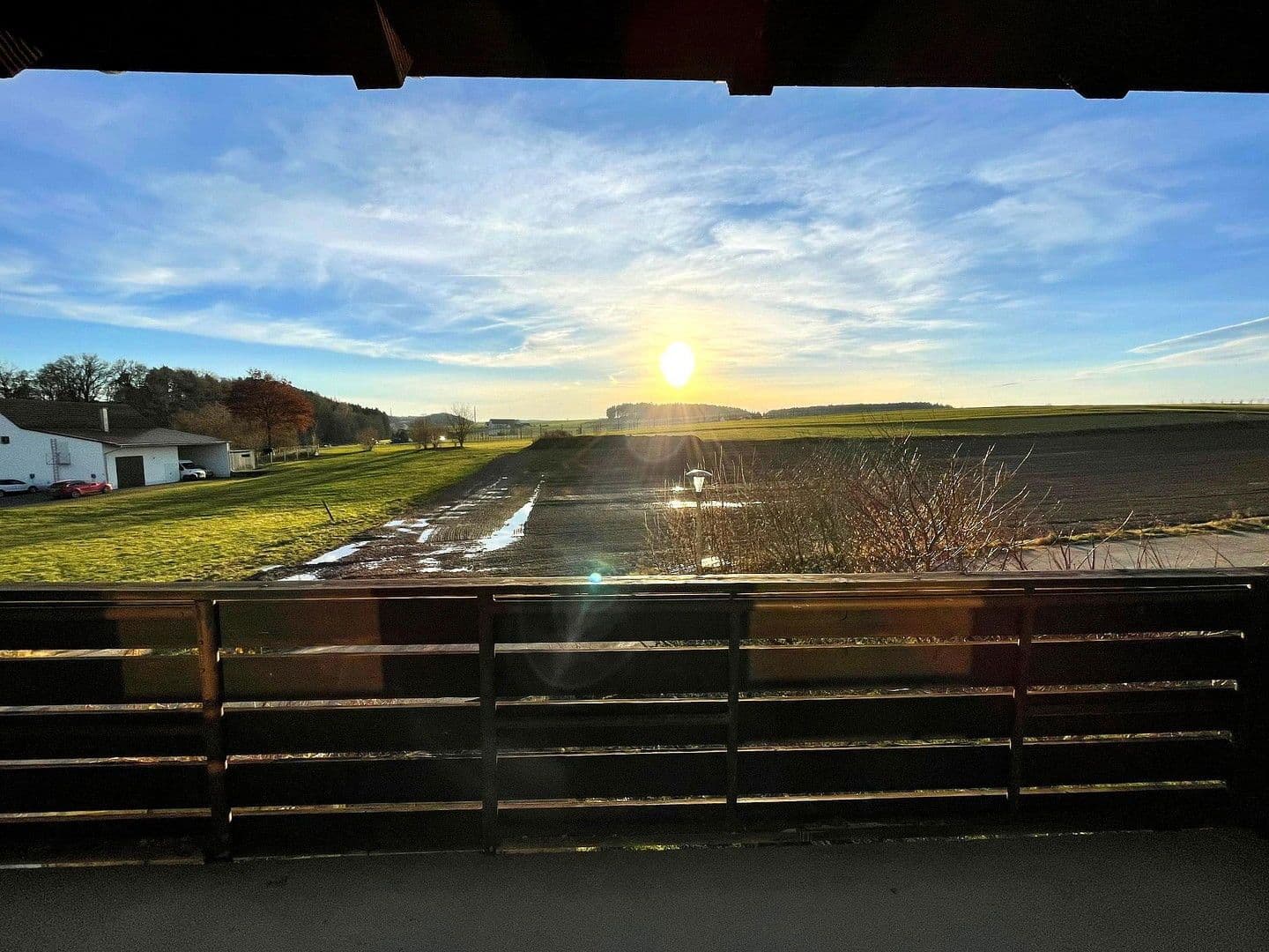 Pronájem bytu 3+1 81 m², Hopfenstr. 4, Rudelzhausen, Bavorsko Pronájem bytu 3+1 81 m², Hopfenstr. 4, Rudelzhausen, Bavorsko