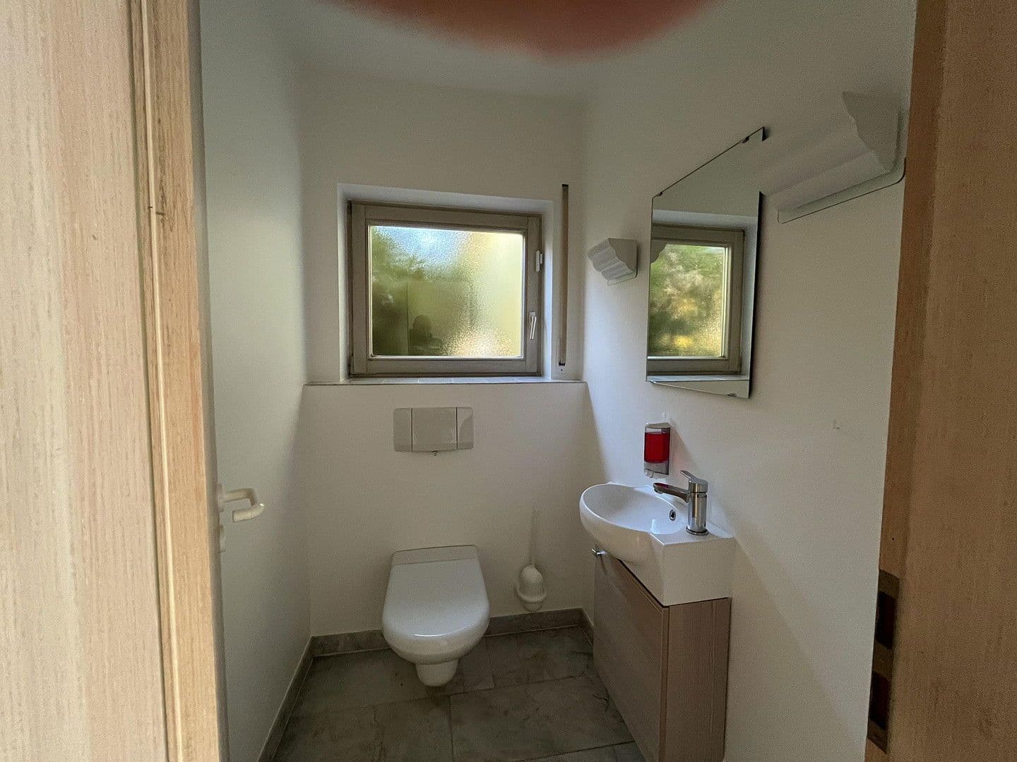 Prodej domu 130 m², pozemek 887 m², Uhingen, Bádensko-Württembersko Prodej domu 130 m², pozemek 887 m², Uhingen, Bádensko-Württembersko