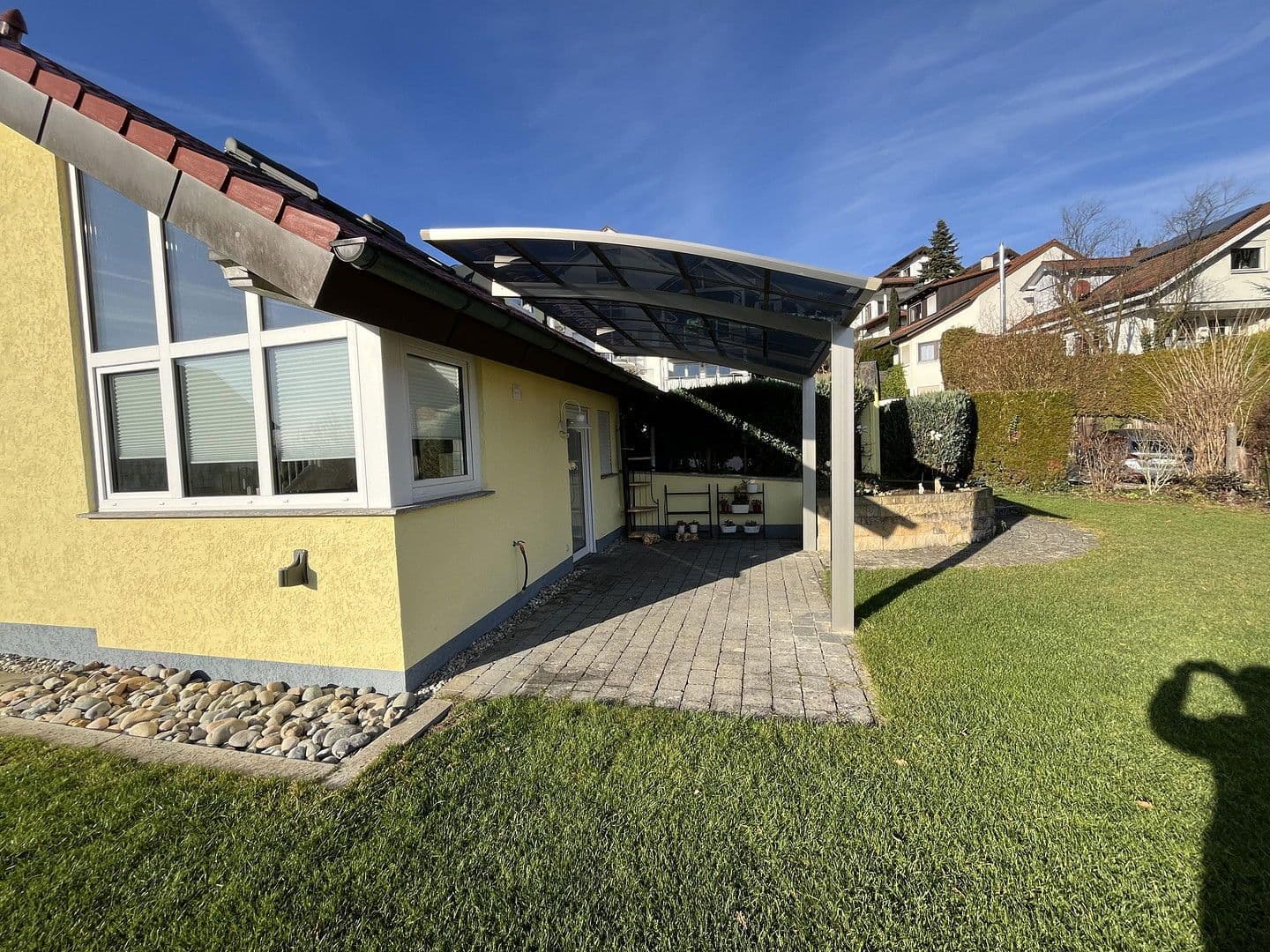 Prodej domu 130 m², pozemek 887 m², Uhingen, Bádensko-Württembersko Prodej domu 130 m², pozemek 887 m², Uhingen, Bádensko-Württembersko