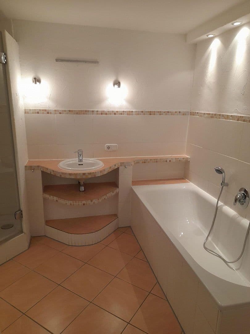 Pronájem bytu 2+kk 70 m², Obermichelbach, Bavorsko Pronájem bytu 2+kk 70 m², Obermichelbach, Bavorsko