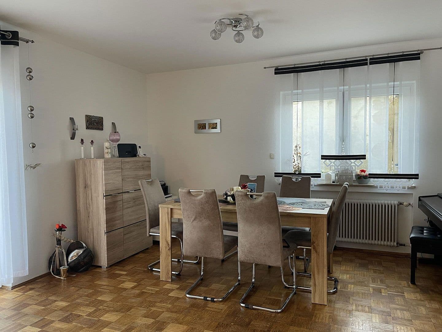 Prodej domu 104 m², pozemek 397 m², Griegweg 23a, Geretsried, Bavorsko Prodej domu 104 m², pozemek 397 m², Griegweg 23a, Geretsried, Bavorsko