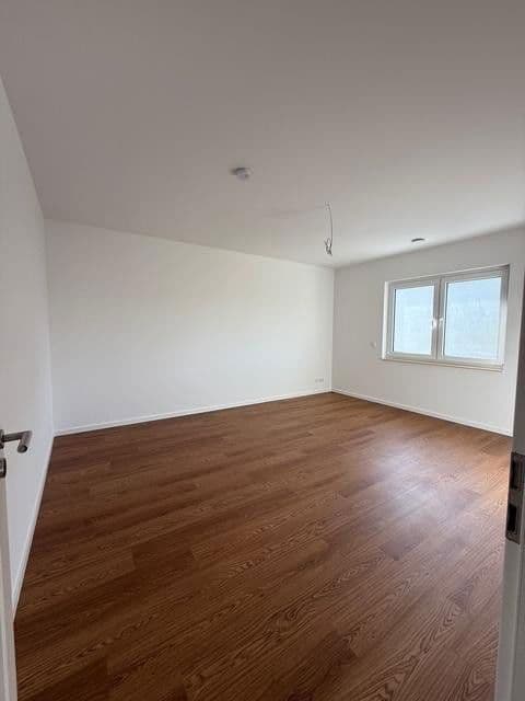 Prodej domu 154 m², pozemek 430 m², Berlin, Berlín Prodej domu 154 m², pozemek 430 m², Berlin, Berlín