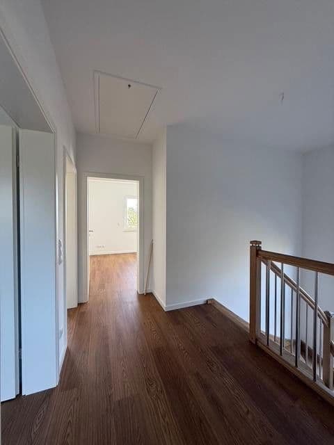 Prodej domu 154 m², pozemek 430 m², Berlin, Berlín Prodej domu 154 m², pozemek 430 m², Berlin, Berlín