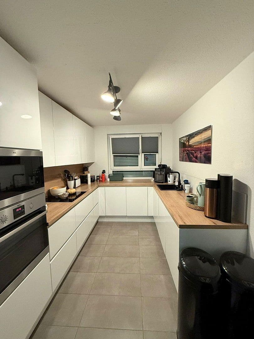 Prodej domu 142 m², pozemek 250 m², Am Goldsteinpark 1D, Frankfurt am Main, Hessen Prodej domu 142 m², pozemek 250 m², Am Goldsteinpark 1D, Frankfurt am Main, Hessen