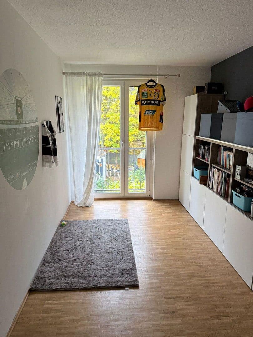 Prodej domu 142 m², pozemek 250 m², Am Goldsteinpark 1D, Frankfurt am Main, Hessen Prodej domu 142 m², pozemek 250 m², Am Goldsteinpark 1D, Frankfurt am Main, Hessen