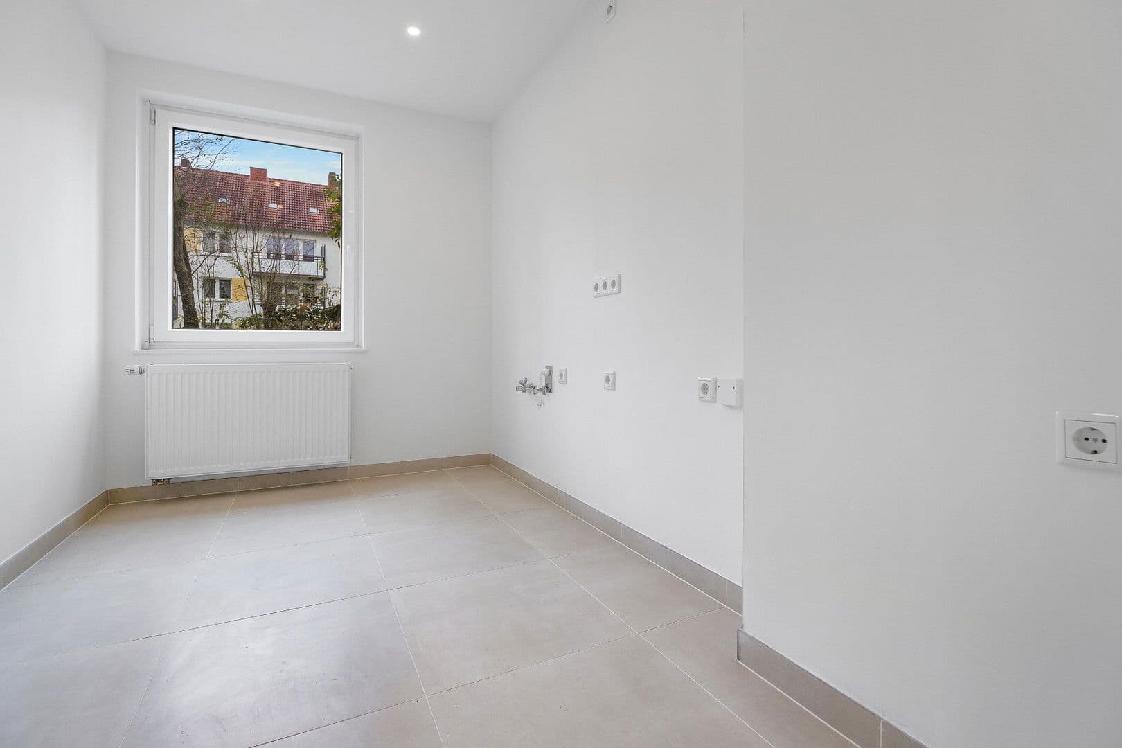 Pronájem bytu 3+1 64 m², Bremen, Bremen Pronájem bytu 3+1 64 m², Bremen, Bremen