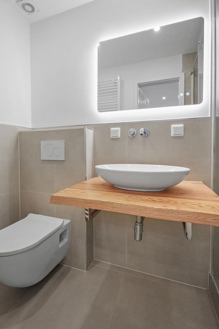 Pronájem bytu 3+1 64 m², Bremen, Bremen Pronájem bytu 3+1 64 m², Bremen, Bremen