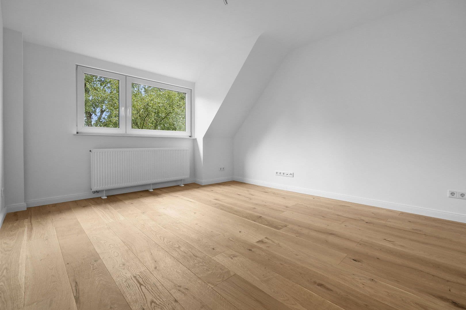 Pronájem bytu 3+1 52 m², Bremen, Bremen Pronájem bytu 3+1 52 m², Bremen, Bremen