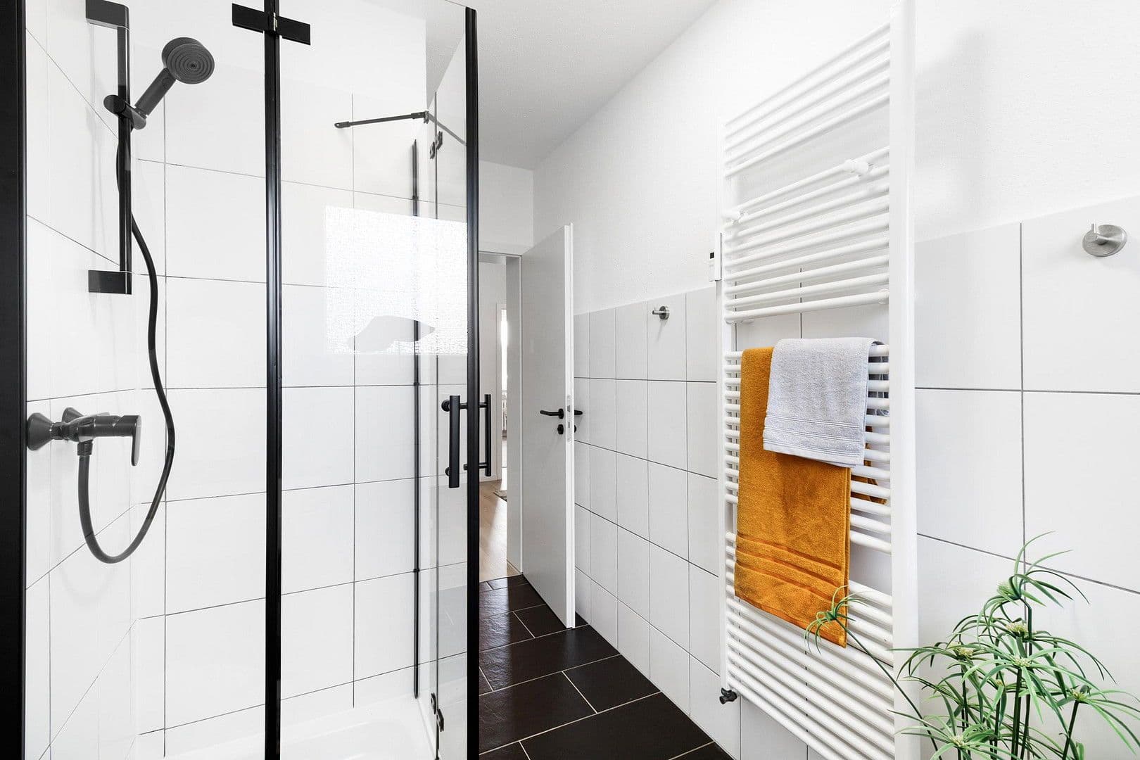 Prodej bytu 3+1 76 m², Leuschnerstraße, Paderborn, Severní Porýní-Vestfálsko Prodej bytu 3+1 76 m², Leuschnerstraße, Paderborn, Severní Porýní-Vestfálsko