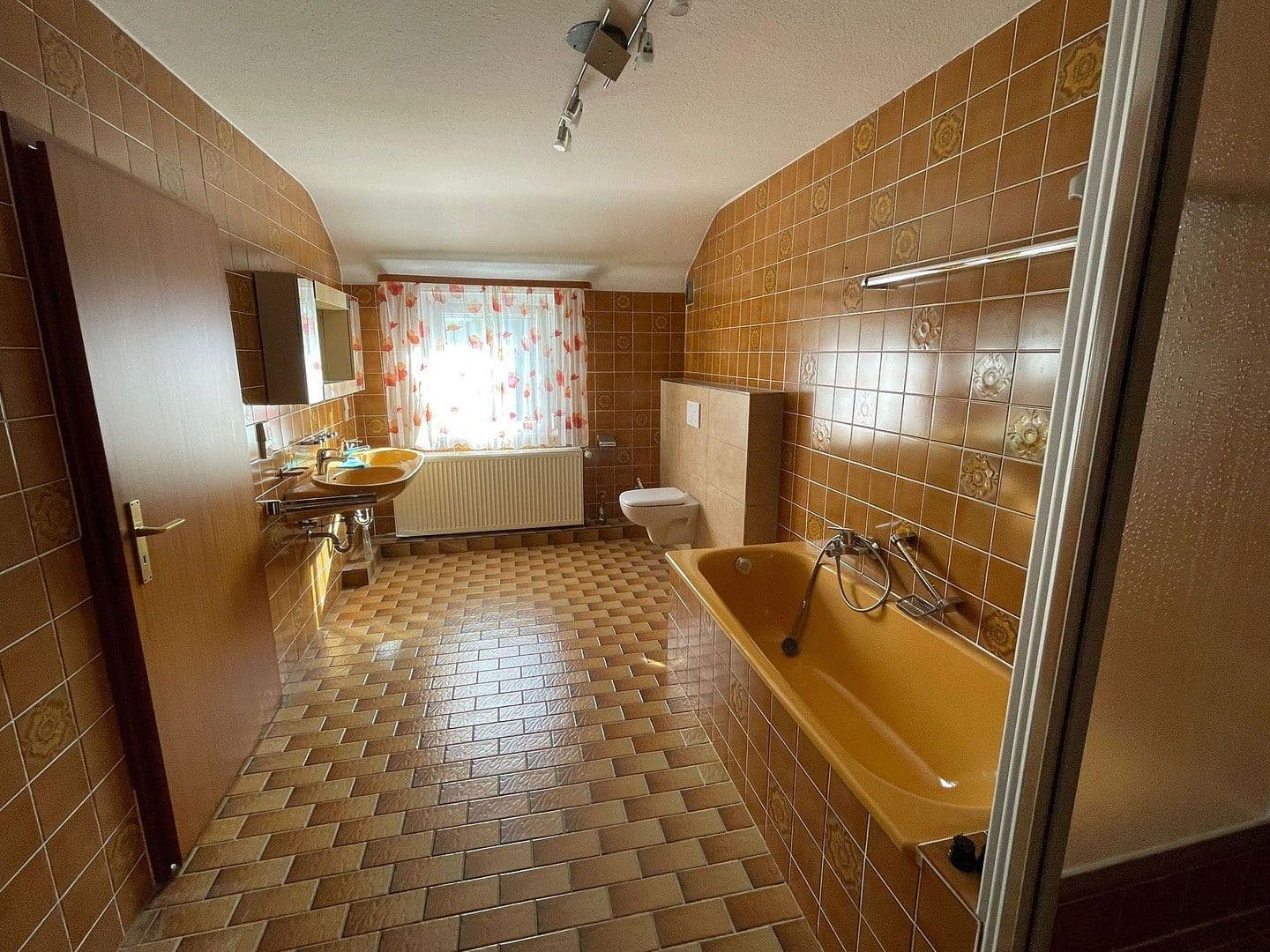 Prodej domu 126 m², pozemek 660 m², Gondelsheim, Bádensko-Württembersko Prodej domu 126 m², pozemek 660 m², Gondelsheim, Bádensko-Württembersko