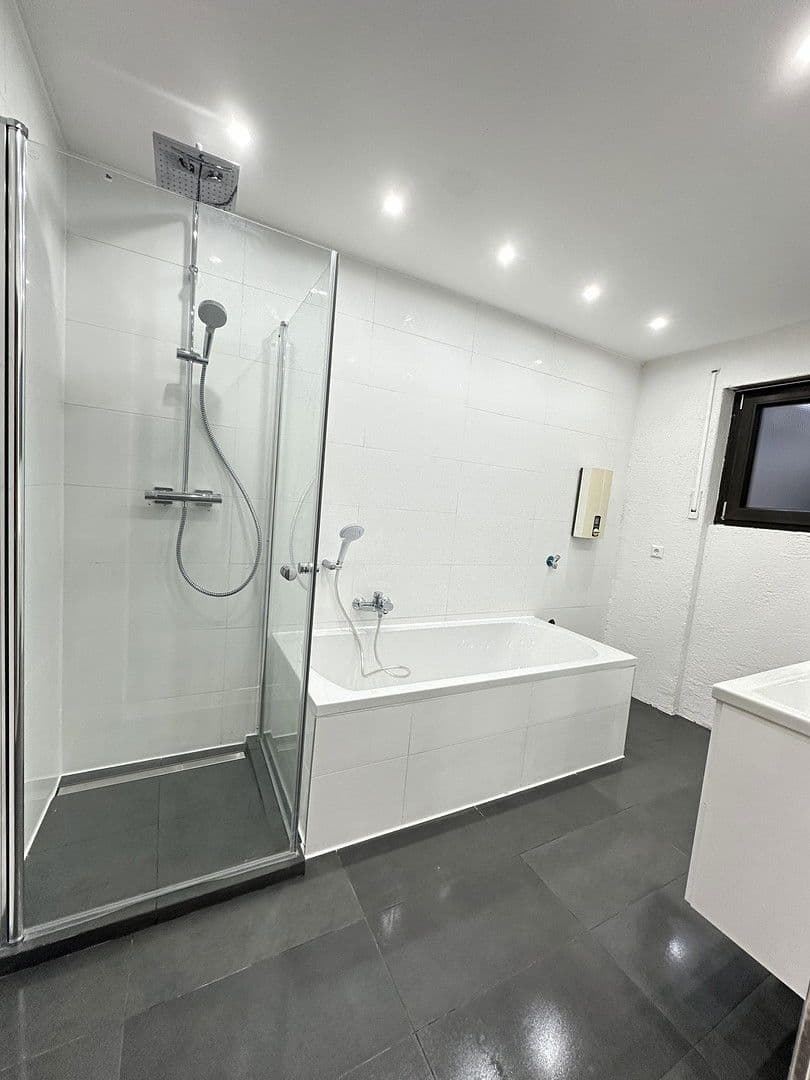 Pronájem bytu 3+kk 86 m², Altensteig, Bádensko-Württembersko Pronájem bytu 3+kk 86 m², Altensteig, Bádensko-Württembersko