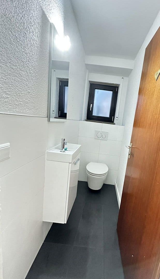 Pronájem bytu 3+kk 86 m², Altensteig, Bádensko-Württembersko Pronájem bytu 3+kk 86 m², Altensteig, Bádensko-Württembersko