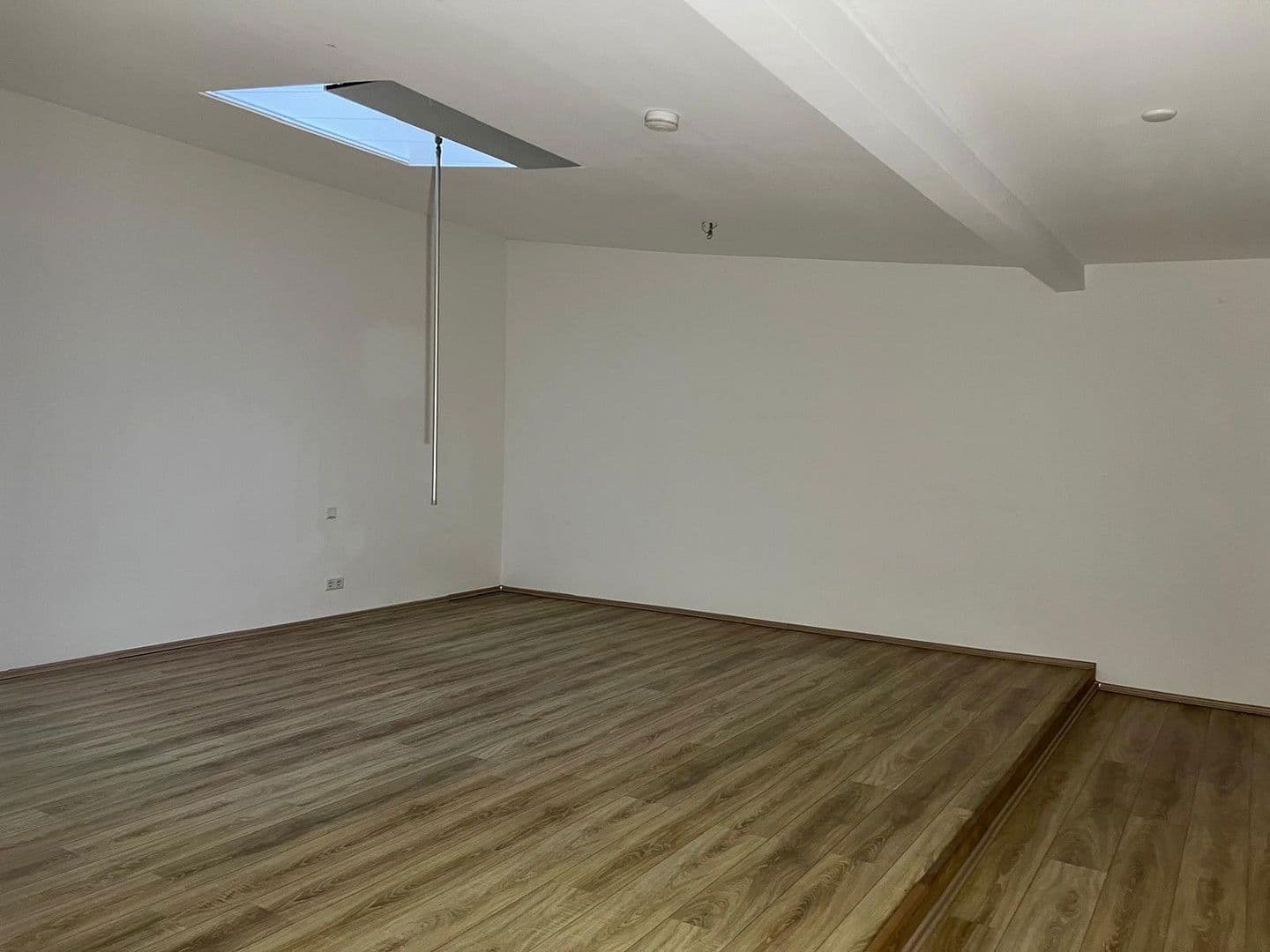 Prodej bytu 3+1 165 m², Worderberg 5, Wuppertal, Severní Porýní-Vestfálsko Prodej bytu 3+1 165 m², Worderberg 5, Wuppertal, Severní Porýní-Vestfálsko