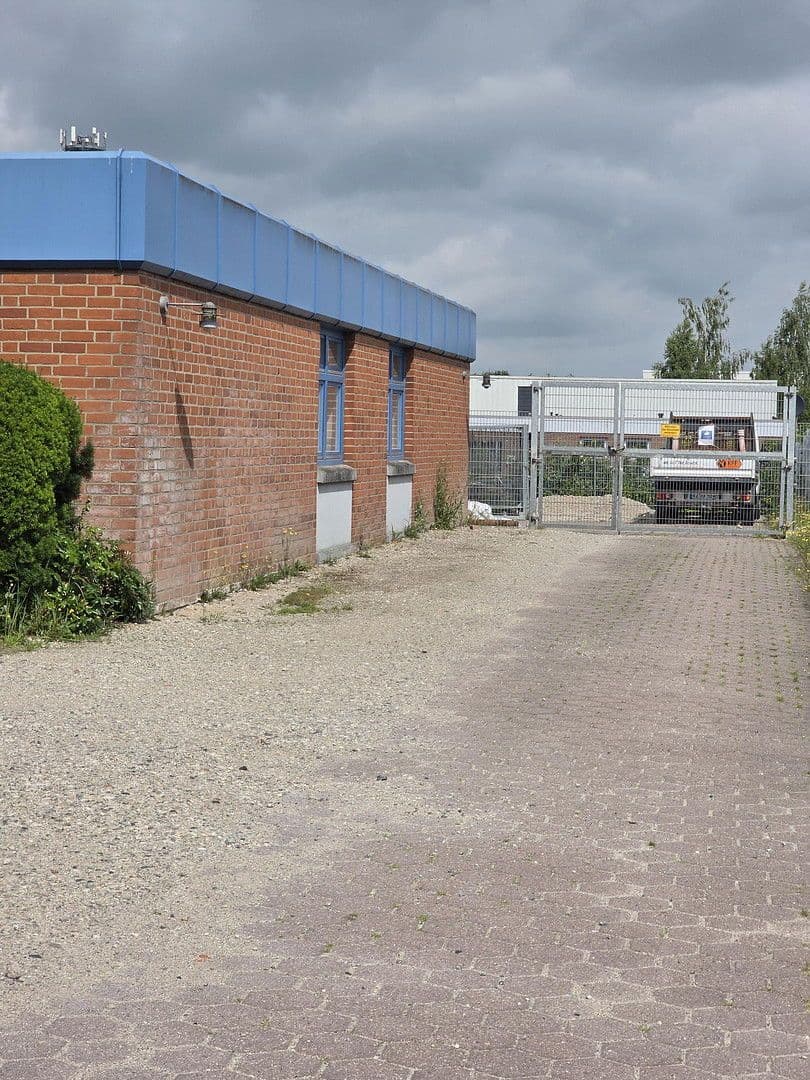 Pronájem kanceláře 2.700 m², Spenglerstr. 8, Lübeck, Šlesvicko-Holštýnsko Pronájem kanceláře 2.700 m², Spenglerstr. 8, Lübeck, Šlesvicko-Holštýnsko