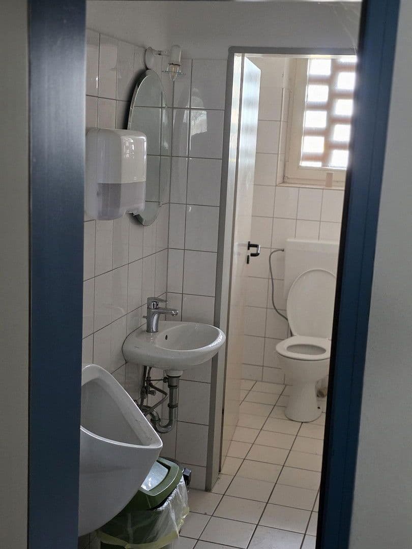 Pronájem kanceláře 2.700 m², Spenglerstr. 8, Lübeck, Šlesvicko-Holštýnsko Pronájem kanceláře 2.700 m², Spenglerstr. 8, Lübeck, Šlesvicko-Holštýnsko