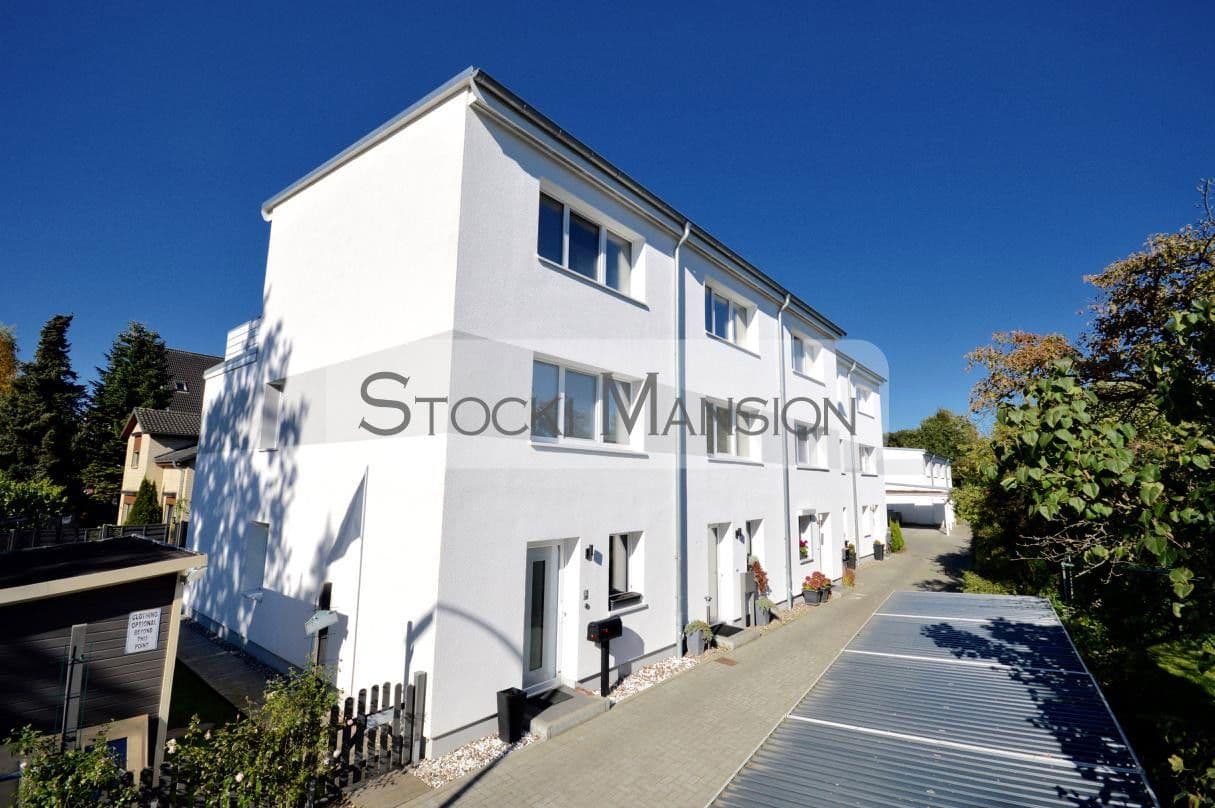 Pronájem domu 111 m², pozemek 240 m², Hamburg, Hamburg Pronájem domu 111 m², pozemek 240 m², Hamburg, Hamburg