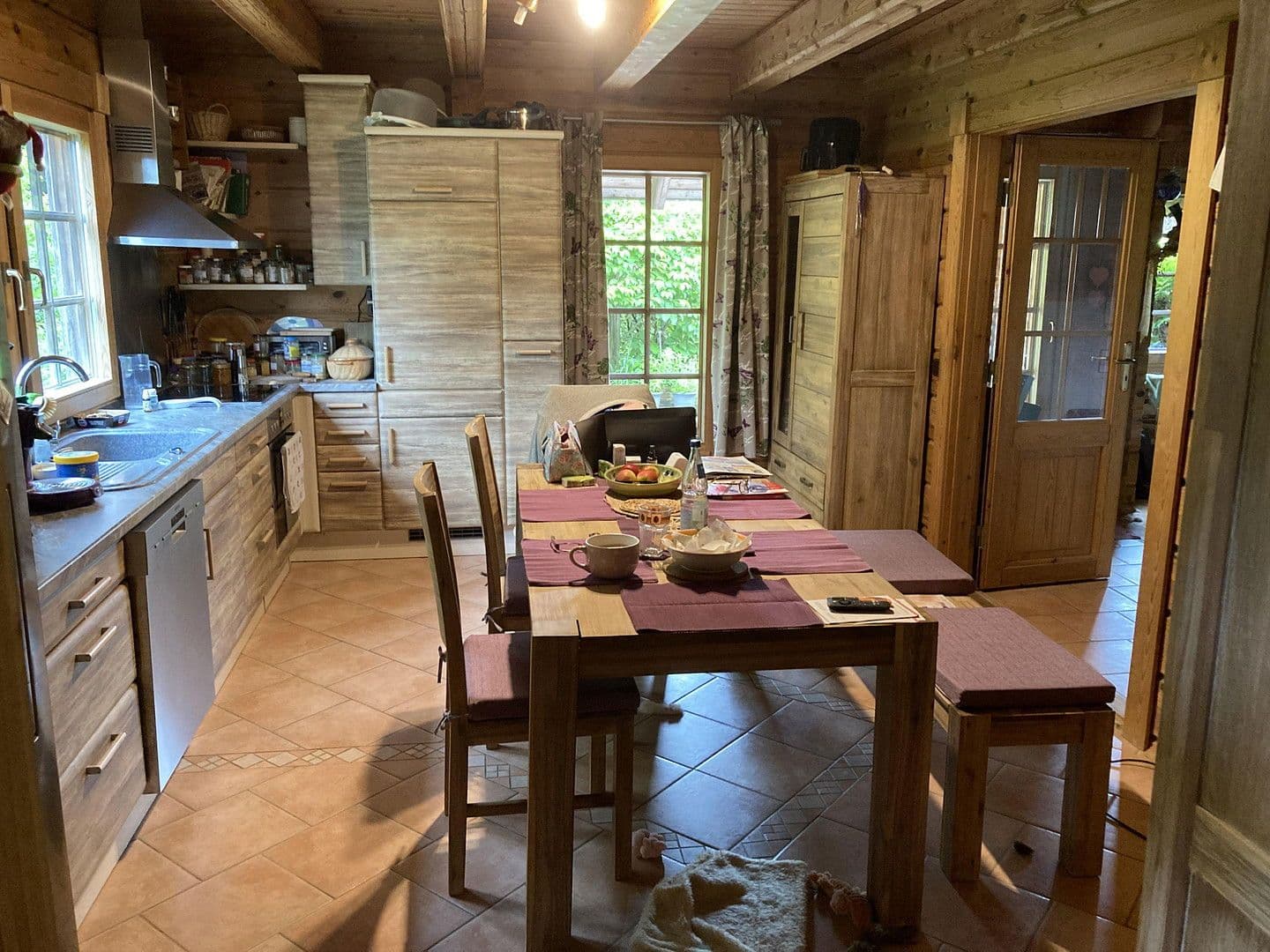 Prodej domu 136 m², pozemek 725 m², Adelshofen, Bavorsko Prodej domu 136 m², pozemek 725 m², Adelshofen, Bavorsko