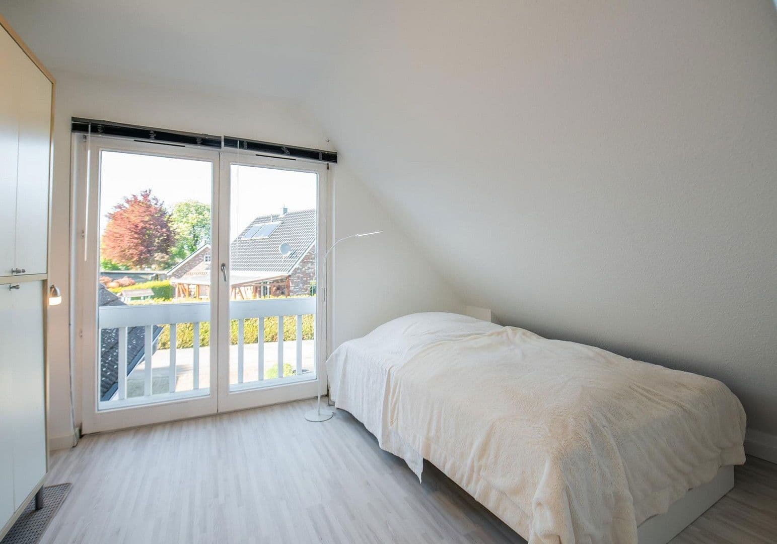 Prodej domu 182 m², pozemek 988 m², Aukrug, Šlesvicko-Holštýnsko Prodej domu 182 m², pozemek 988 m², Aukrug, Šlesvicko-Holštýnsko