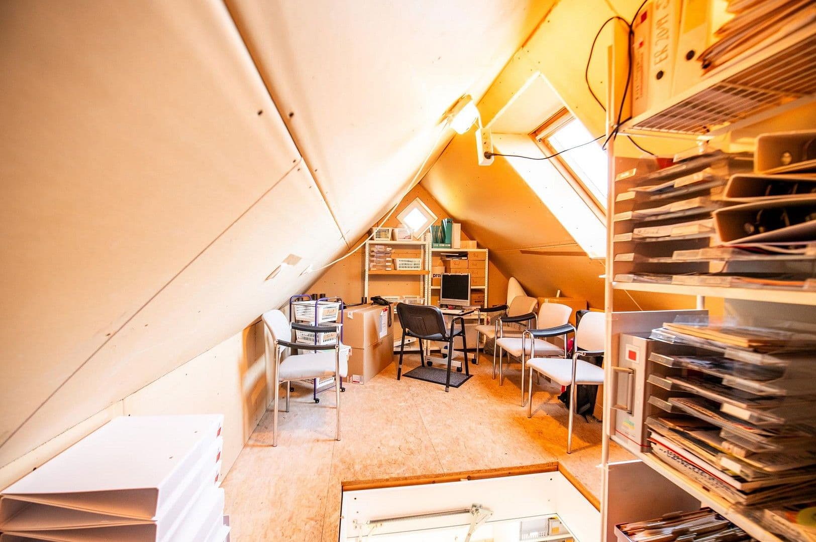 Prodej domu 182 m², pozemek 988 m², Aukrug, Šlesvicko-Holštýnsko Prodej domu 182 m², pozemek 988 m², Aukrug, Šlesvicko-Holštýnsko