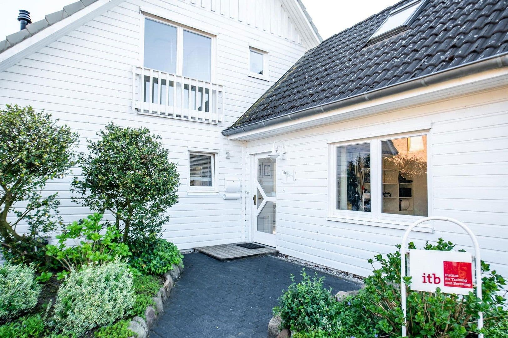 Prodej domu 182 m², pozemek 988 m², Aukrug, Šlesvicko-Holštýnsko Prodej domu 182 m², pozemek 988 m², Aukrug, Šlesvicko-Holštýnsko