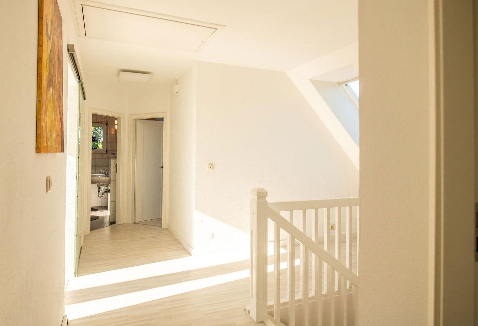 Prodej domu 182 m², pozemek 988 m², Aukrug, Šlesvicko-Holštýnsko Prodej domu 182 m², pozemek 988 m², Aukrug, Šlesvicko-Holštýnsko