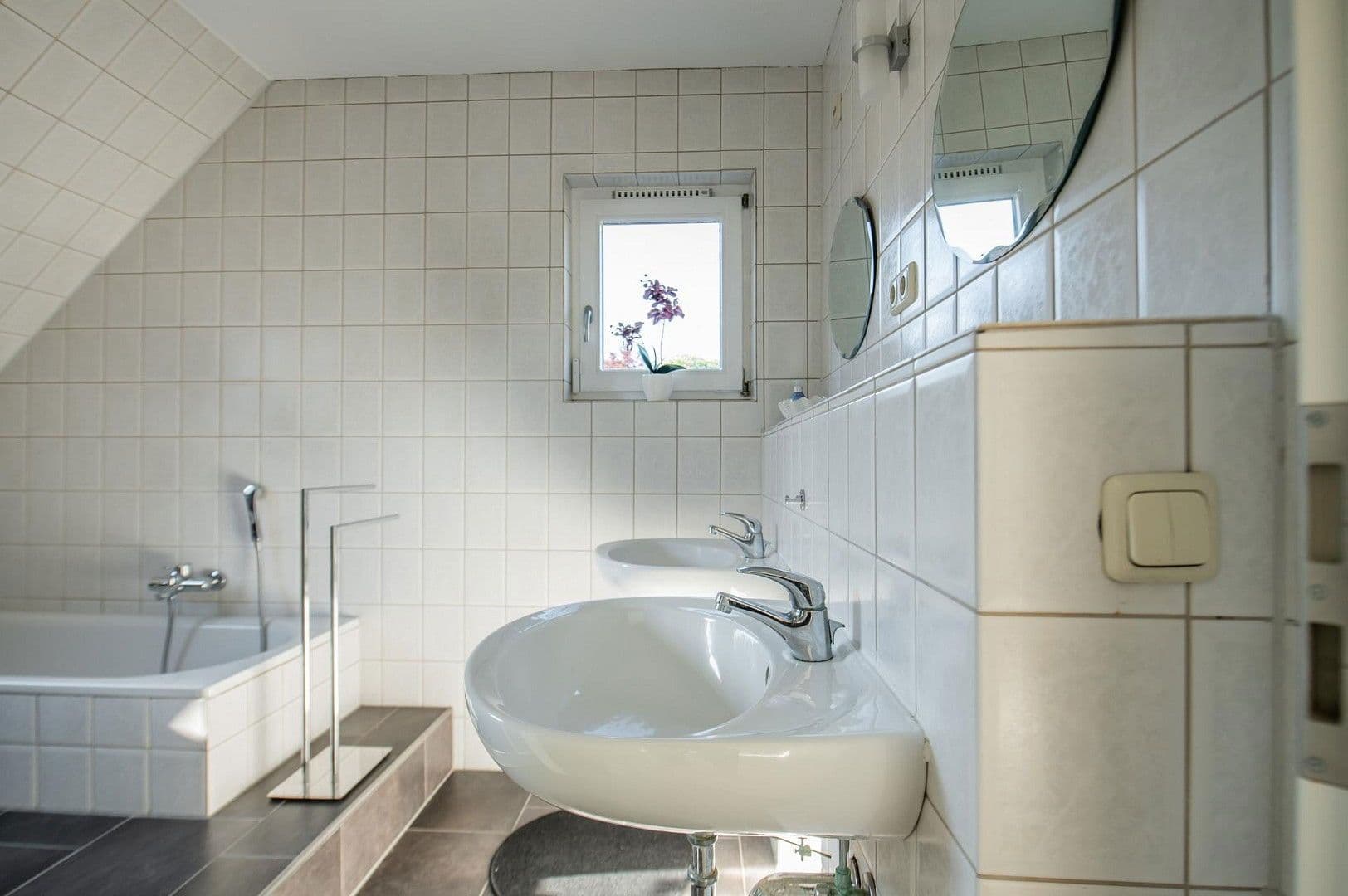 Prodej domu 182 m², pozemek 988 m², Aukrug, Šlesvicko-Holštýnsko Prodej domu 182 m², pozemek 988 m², Aukrug, Šlesvicko-Holštýnsko