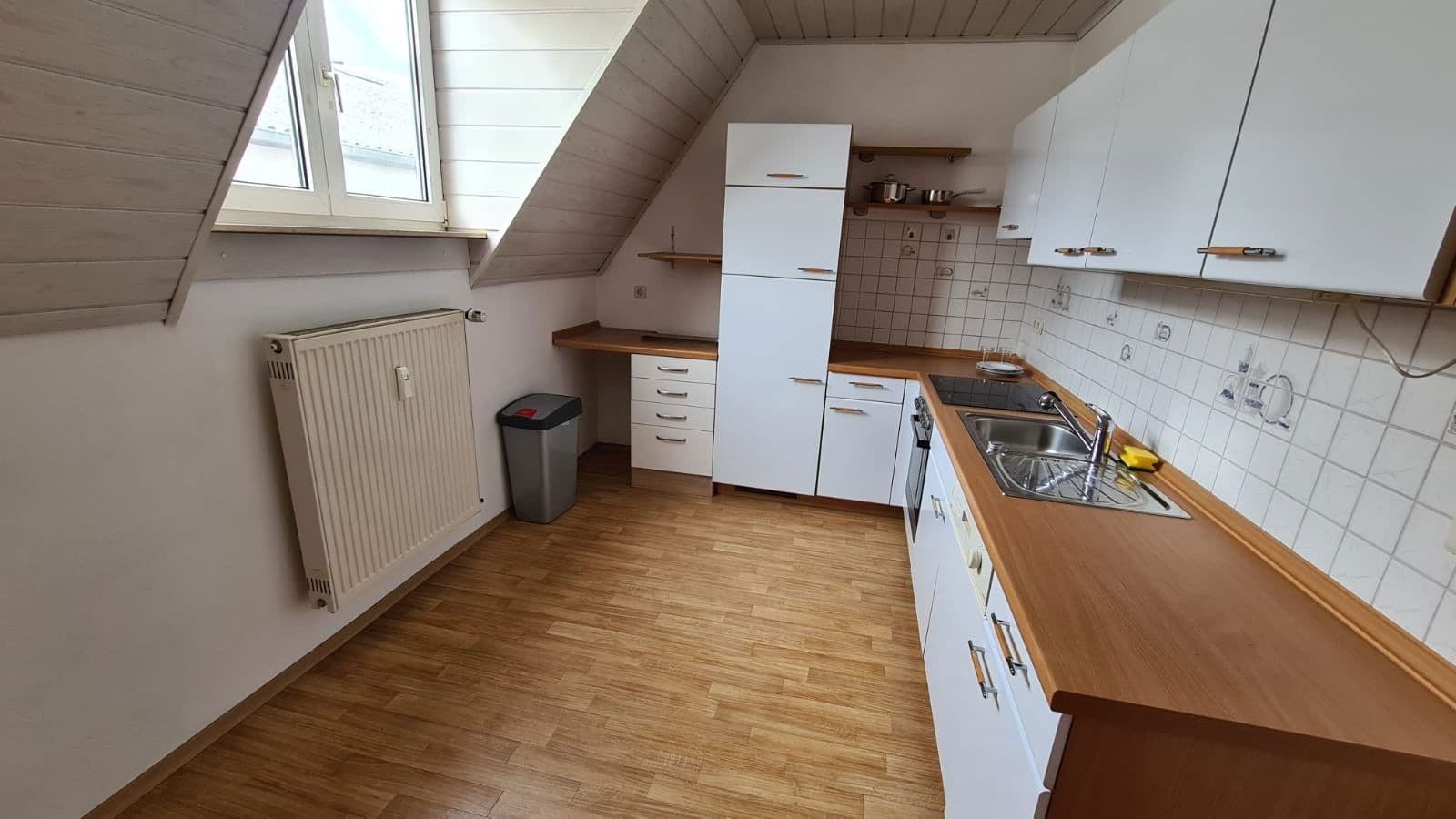 Pronájem bytu 3+1 80 m², Neufahrn, Bavorsko Pronájem bytu 3+1 80 m², Neufahrn, Bavorsko