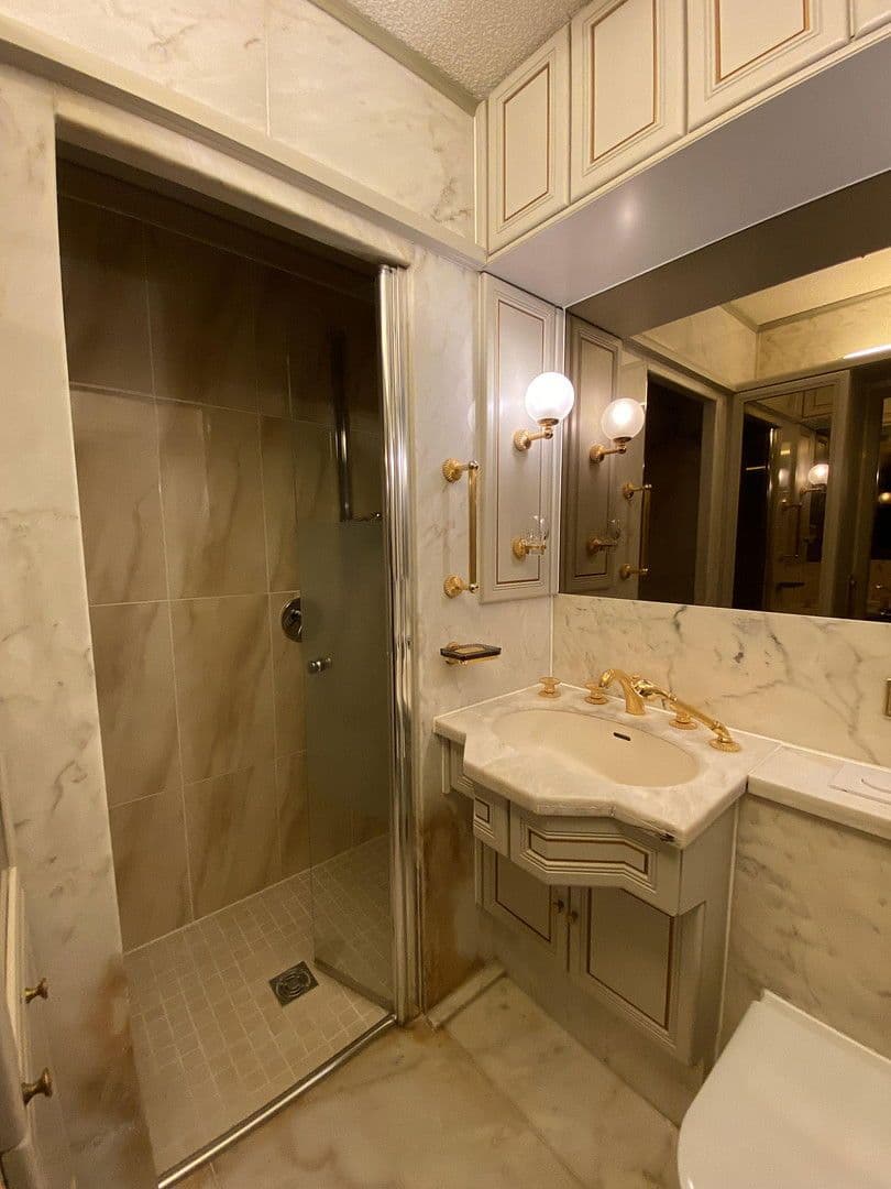 Pronájem bytu 3+1 124 m², Rengsdorf, Porýní-Falc Pronájem bytu 3+1 124 m², Rengsdorf, Porýní-Falc