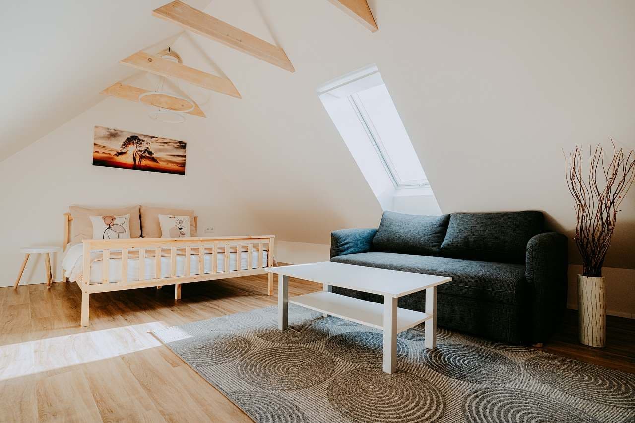 Pronájem chaty, chalupy, Uherčice, Jihomoravský kraj Pronájem chaty, chalupy, Uherčice, Jihomoravský kraj