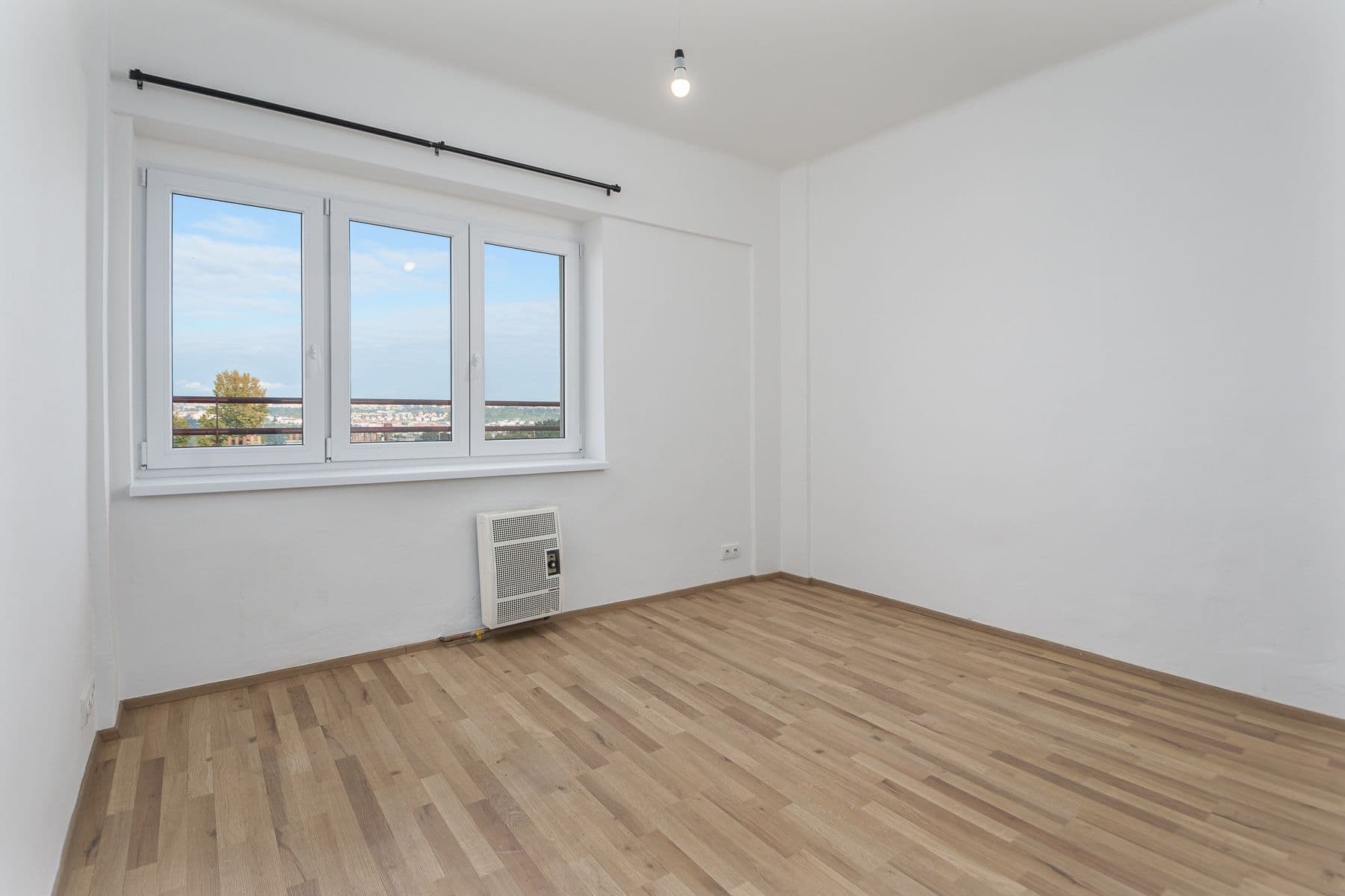 Pronájem bytu 2+kk 43 m², Hartigova, Praha, Praha Pronájem bytu 2+kk 43 m², Hartigova, Praha, Praha
