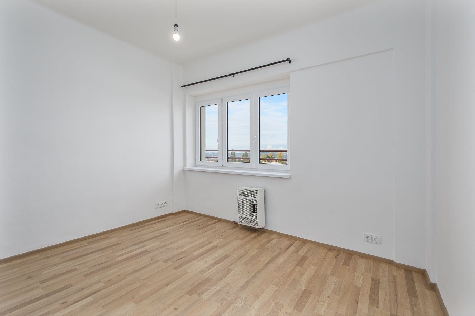 Pronájem bytu 2+kk 43 m², Hartigova, Praha, Praha Pronájem bytu 2+kk 43 m², Hartigova, Praha, Praha