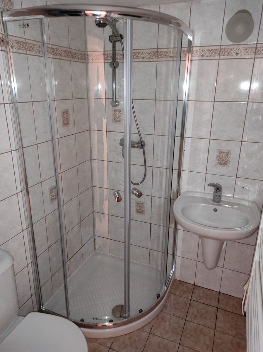 Pronájem bytu 2+1 45 m², Huberova, Praha, Praha Pronájem bytu 2+1 45 m², Huberova, Praha, Praha