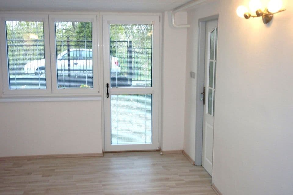Pronájem bytu 2+1 45 m², Huberova, Praha, Praha Pronájem bytu 2+1 45 m², Huberova, Praha, Praha