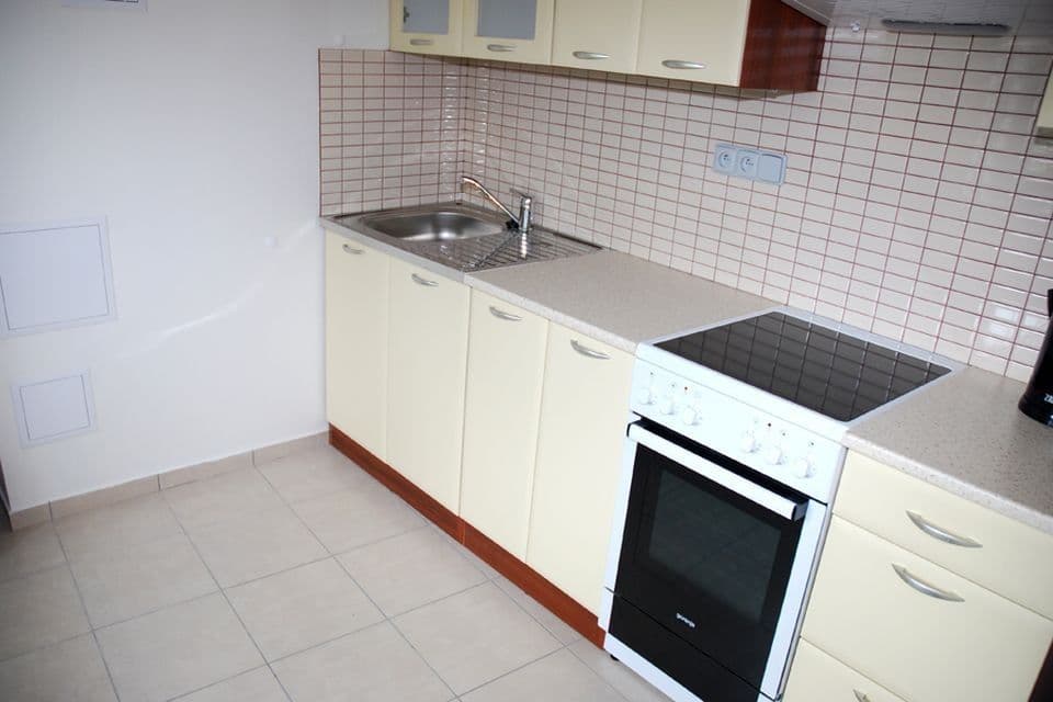 Pronájem bytu 2+1 45 m², Huberova, Praha, Praha Pronájem bytu 2+1 45 m², Huberova, Praha, Praha