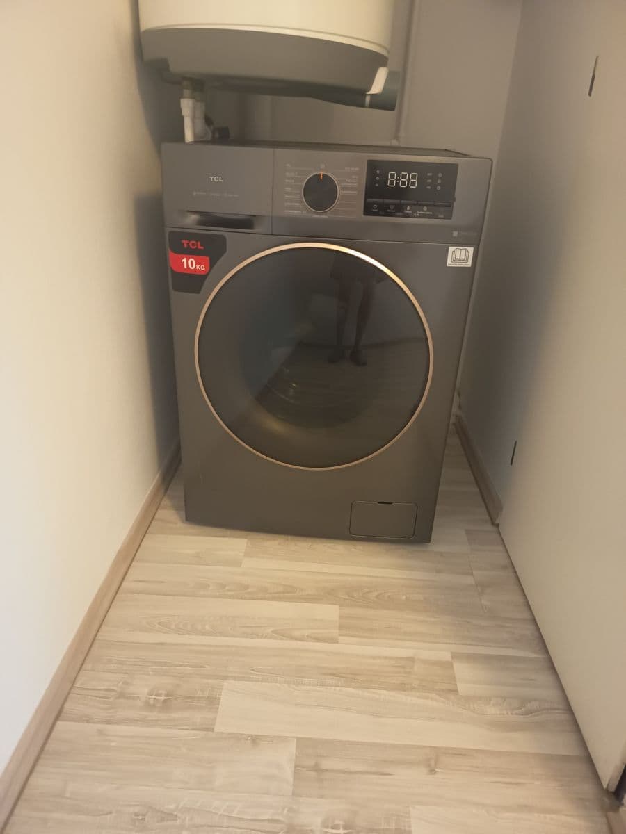 Pronájem bytu 2+1 45 m², Huberova, Praha, Praha Pronájem bytu 2+1 45 m², Huberova, Praha, Praha