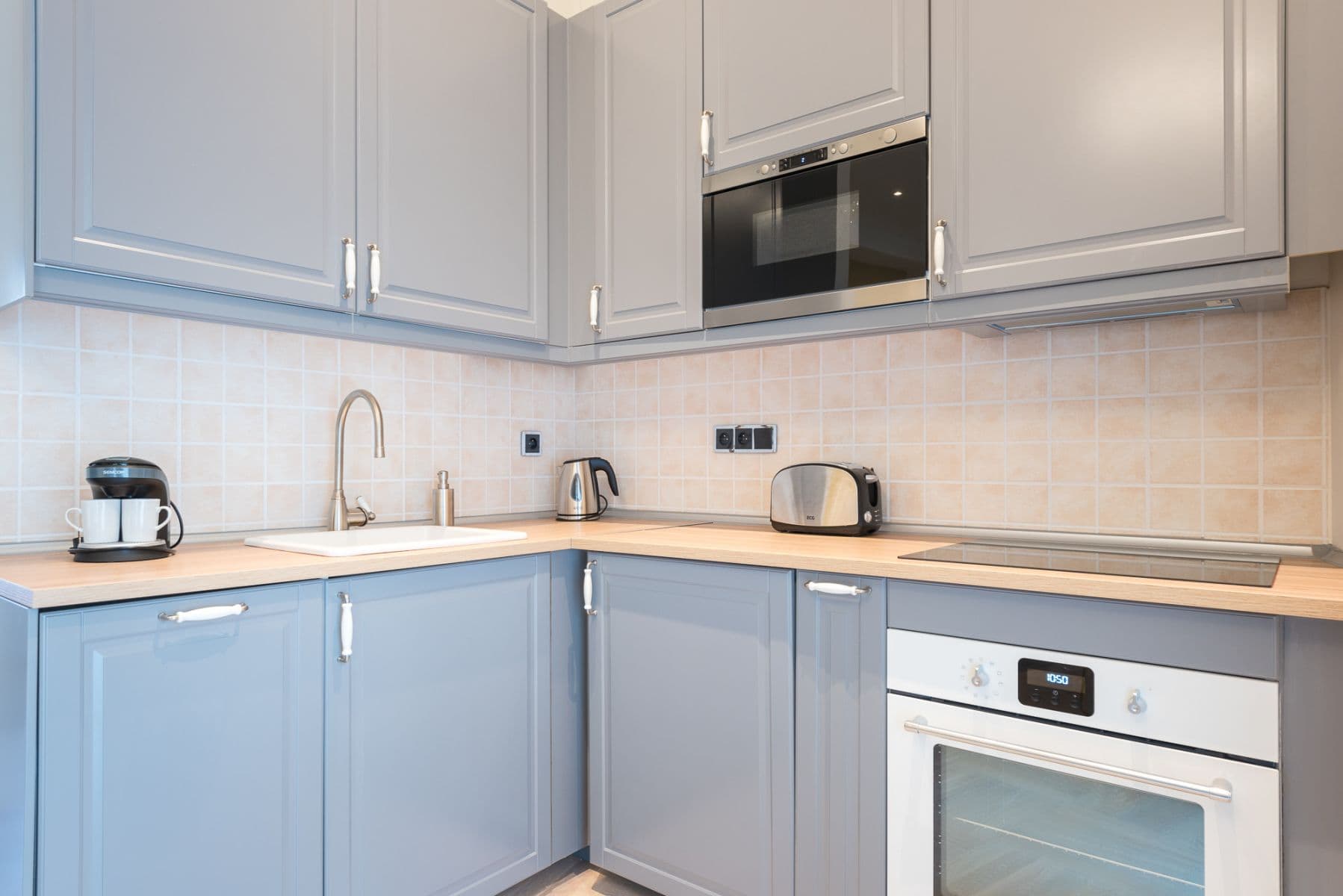 Pronájem bytu 31 m², Spálená, Praha, Praha Pronájem bytu 31 m², Spálená, Praha, Praha