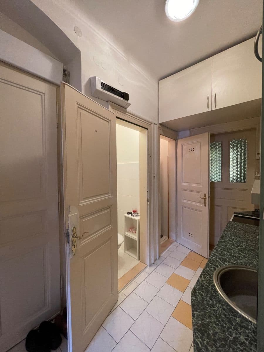 Pronájem bytu 2+kk 49 m², Trojanova, Praha, Praha Pronájem bytu 2+kk 49 m², Trojanova, Praha, Praha