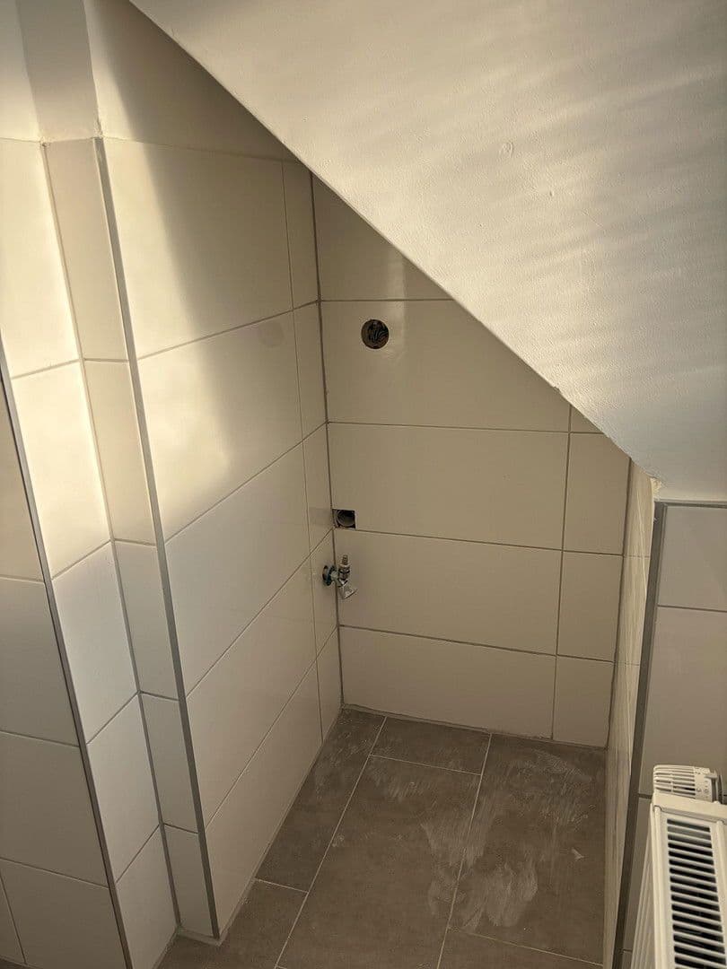 Pronájem bytu 3+1 74 m², Langenfeld (Rheinland), Severní Porýní-Vestfálsko Pronájem bytu 3+1 74 m², Langenfeld (Rheinland), Severní Porýní-Vestfálsko