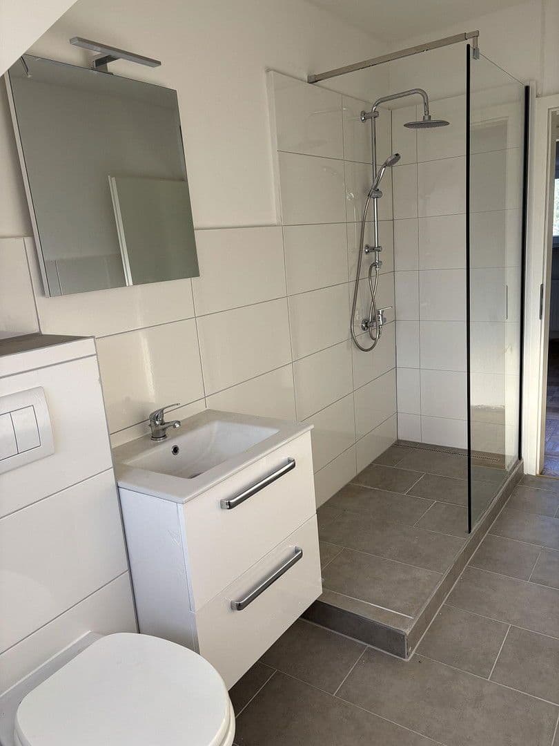 Pronájem bytu 3+1 74 m², Langenfeld (Rheinland), Severní Porýní-Vestfálsko Pronájem bytu 3+1 74 m², Langenfeld (Rheinland), Severní Porýní-Vestfálsko