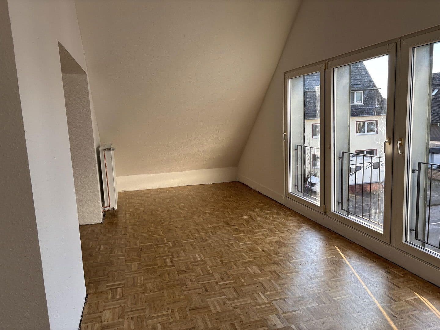 Pronájem bytu 3+1 74 m², Langenfeld (Rheinland), Severní Porýní-Vestfálsko Pronájem bytu 3+1 74 m², Langenfeld (Rheinland), Severní Porýní-Vestfálsko