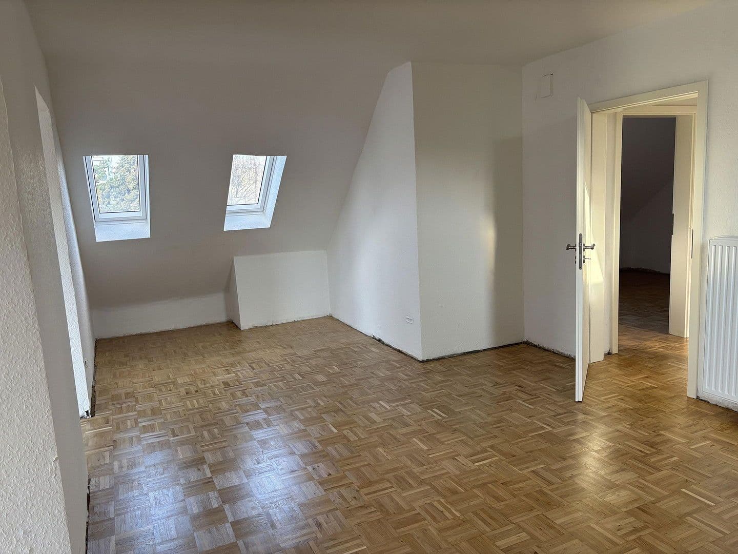 Pronájem bytu 3+1 74 m², Langenfeld (Rheinland), Severní Porýní-Vestfálsko Pronájem bytu 3+1 74 m², Langenfeld (Rheinland), Severní Porýní-Vestfálsko