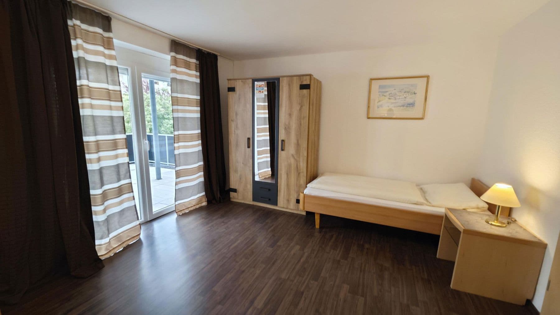 Pronájem bytu 4+1 87 m², Balingen, Bádensko-Württembersko Pronájem bytu 4+1 87 m², Balingen, Bádensko-Württembersko