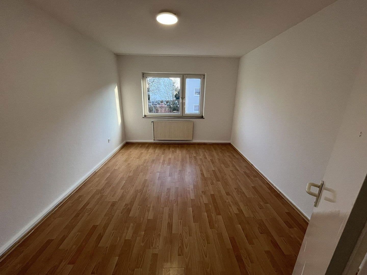 Prodej bytu 3+1 57 m², Von-Velbrück-Str. 6, Langenfeld (Rheinland), Severní Porýní-Vestfálsko Prodej bytu 3+1 57 m², Von-Velbrück-Str. 6, Langenfeld (Rheinland), Severní Porýní-Vestfálsko