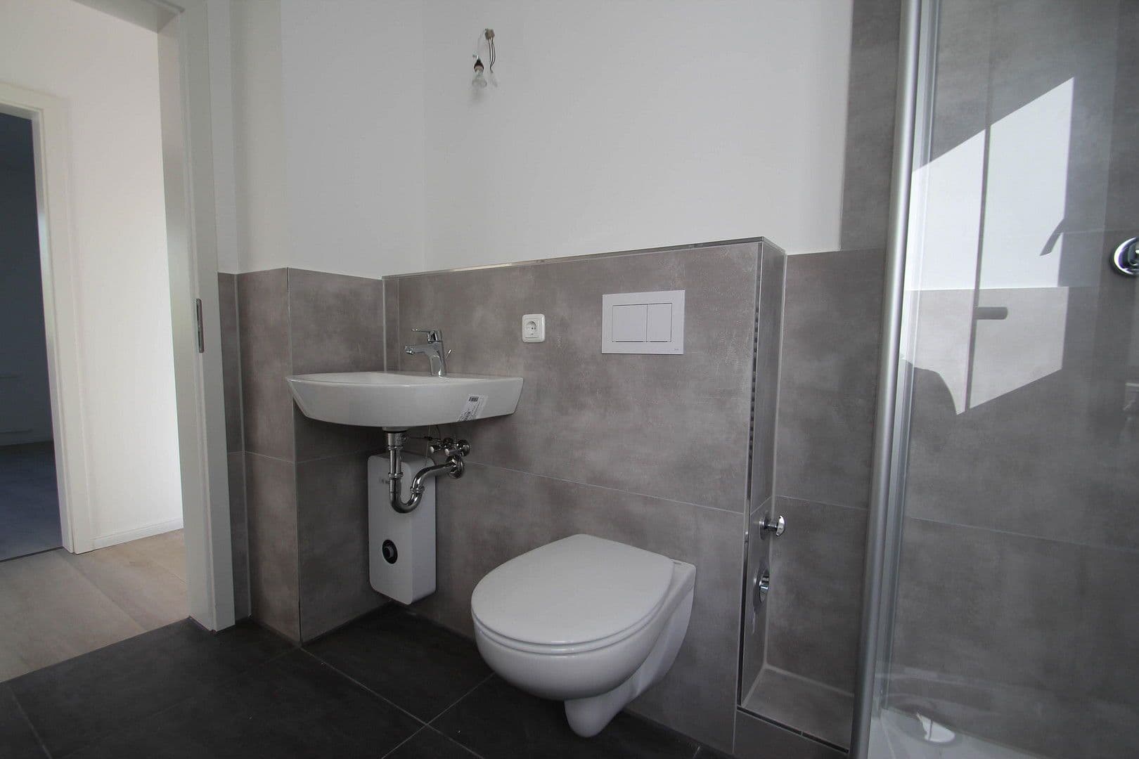 Pronájem bytu 4+1 68 m², Ivendorfer Landstr. 2, Lübeck, Šlesvicko-Holštýnsko Pronájem bytu 4+1 68 m², Ivendorfer Landstr. 2, Lübeck, Šlesvicko-Holštýnsko