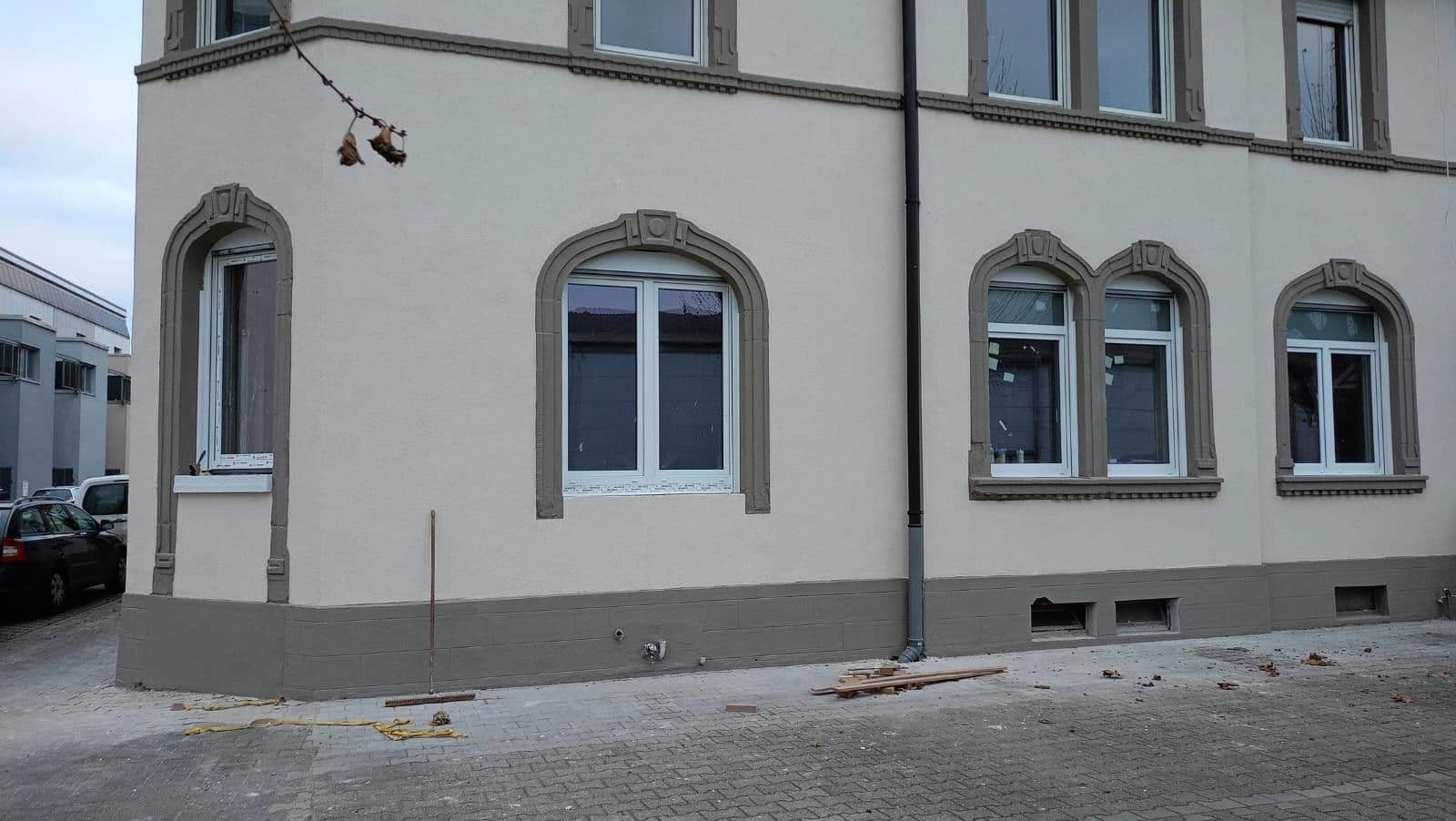 Pronájem bytu 3+1 90 m², Scheffelstraße 17, Schwetzingen, Bádensko-Württembersko Pronájem bytu 3+1 90 m², Scheffelstraße 17, Schwetzingen, Bádensko-Württembersko