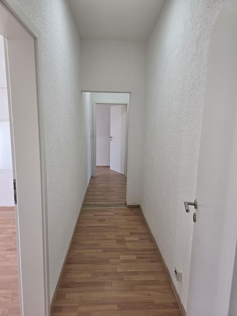 Pronájem bytu 4+1 75 m², Wiescherstraße 9, Wuppertal, Severní Porýní-Vestfálsko Pronájem bytu 4+1 75 m², Wiescherstraße 9, Wuppertal, Severní Porýní-Vestfálsko