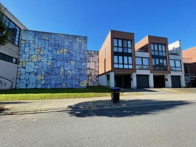 Prodej domu 108 m², pozemek 2.160 m², Jürgen-Hornemann Str., Greven, Severní Porýní-Vestfálsko Prodej domu 108 m², pozemek 2.160 m², Jürgen-Hornemann Str., Greven, Severní Porýní-Vestfálsko