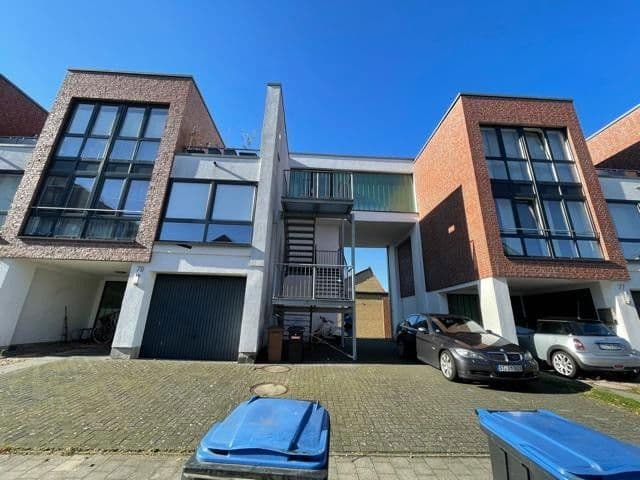 Prodej domu 108 m², pozemek 2.160 m², Jürgen-Hornemann Str., Greven, Severní Porýní-Vestfálsko Prodej domu 108 m², pozemek 2.160 m², Jürgen-Hornemann Str., Greven, Severní Porýní-Vestfálsko