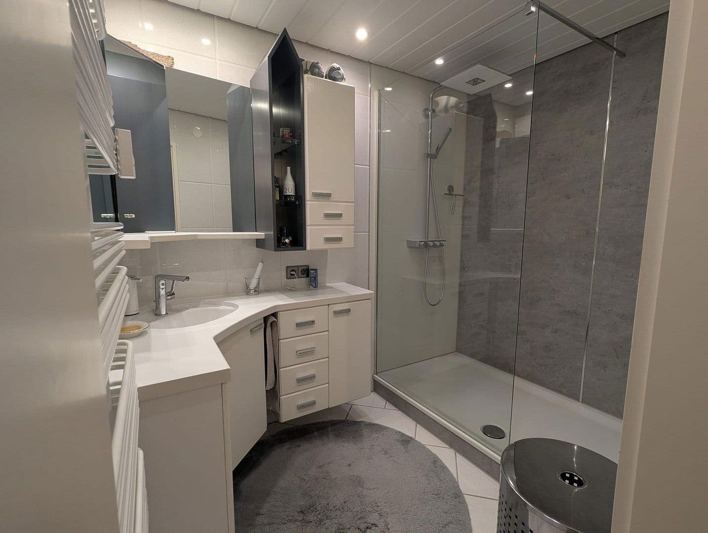 Prodej bytu 4+kk 93 m², Filderstadt, Bádensko-Württembersko Prodej bytu 4+kk 93 m², Filderstadt, Bádensko-Württembersko